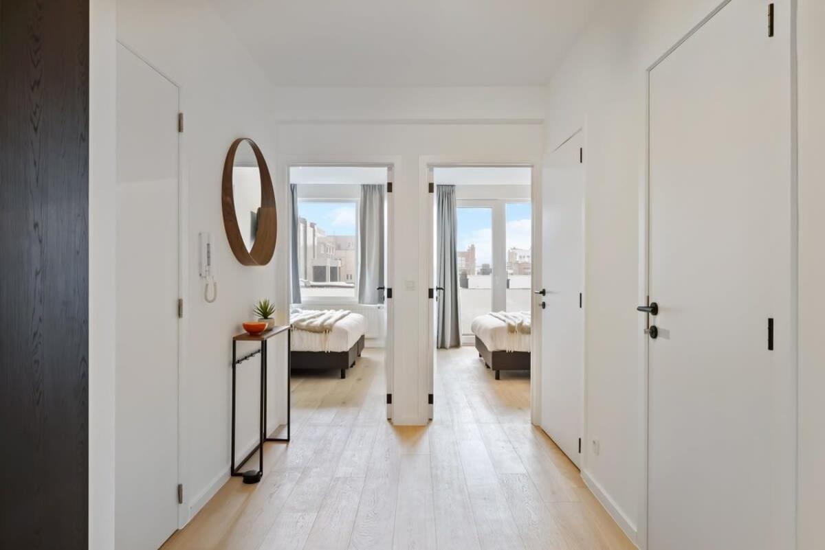 Huswell - Renovated Apartment In The Heart Of ออสเทนด์ ภายนอก รูปภาพ