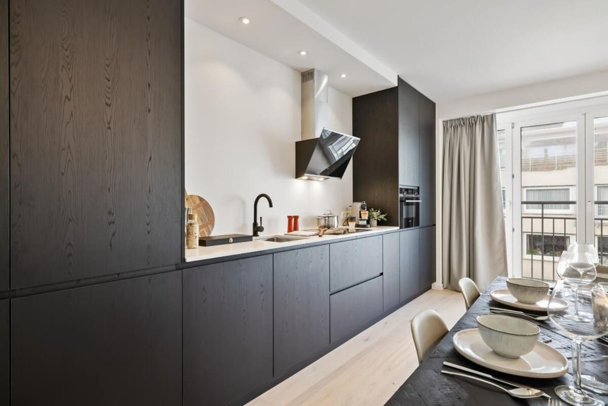 Huswell - Renovated Apartment In The Heart Of ออสเทนด์ ภายนอก รูปภาพ