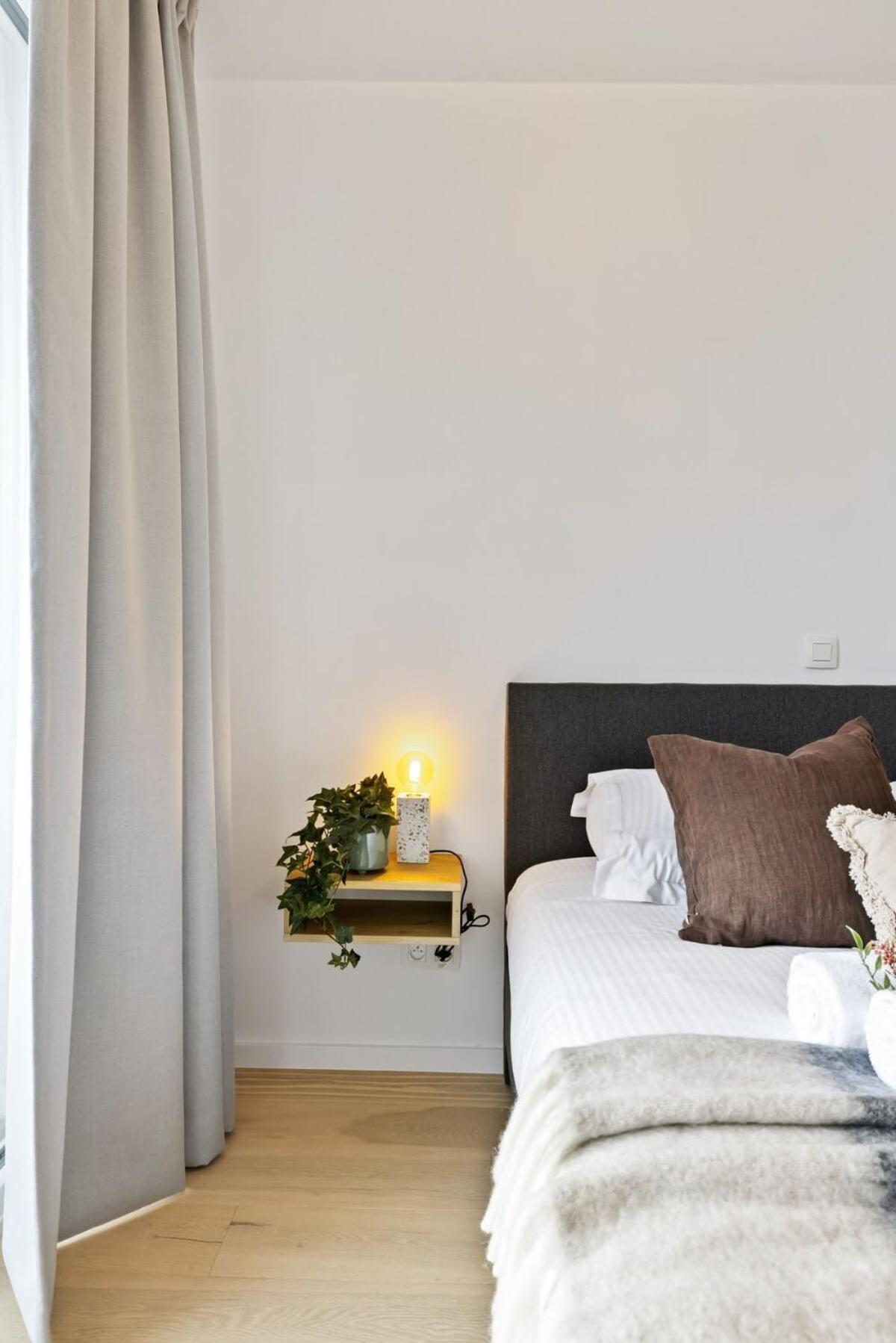 Huswell - Renovated Apartment In The Heart Of ออสเทนด์ ภายนอก รูปภาพ
